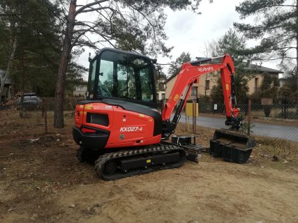 minikoparka kubota kx 27